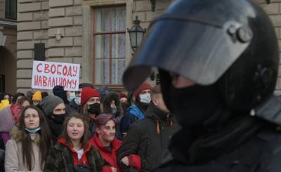 Алексей Навальный - Aamulehti (Финляндия): в российских протестах речь идет не столько о Навальном, сколько о накопившемся у россиян недовольстве, считает финский исследователь - inosmi.ru - Финляндия - Россияне
