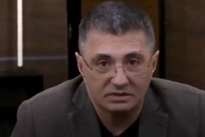 Александр Мясников - Владислав Жемчугов - Доктор Мясников неожиданно ответил на вопрос о последствиях отмены масок - mk.ru - Москва