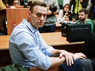 Алексей Навальный - Дмитрий Песков - Кремль предостерег Европу от "глупостей" в связи с делом Навального - tvc.ru - Москва