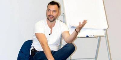 Владимир Зеленский - Алексей Арестович - Арестович обозвал «помоечными крысами» тех, кто называл Зеленского «ватником» - nv.ua