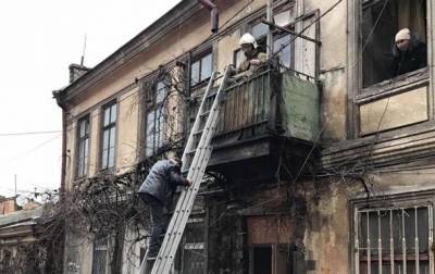 В жилом доме Одессы обрушилась лестничная клетка - korrespondent.net - Одесса