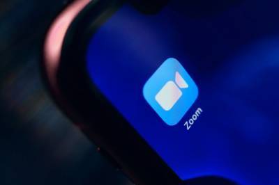 Американка предалась любовным утехам посреди урока в Zoom, но забыла о включенном микрофоне - newsone.ua