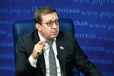 Алексей Майоров - Сенаторы намерены добиваться дофинансирования программы развития села - pnp.ru