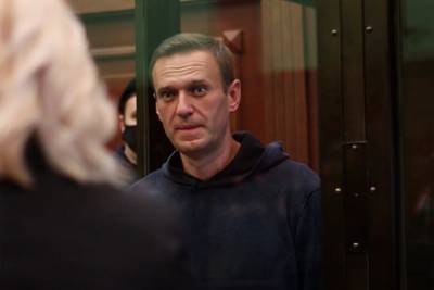 Алексей Навальный - Навальный потребовал немедленно освободить его - lenta.ru