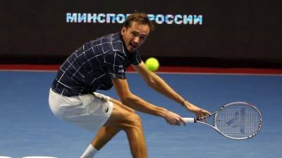 Даниил Медведев - Андрей Рублев - Диего Шварцман - Медведев обыграл Шварцмана и вывел сборную России в полуфинал - 5-tv.ru - Россия - Япония - Аргентина