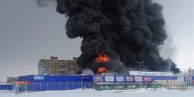 В «Эпицентре» подтвердили поджог ТЦ в Первомайске и показали начало пожара - sharij.net - Николаевская обл. - Первомайск