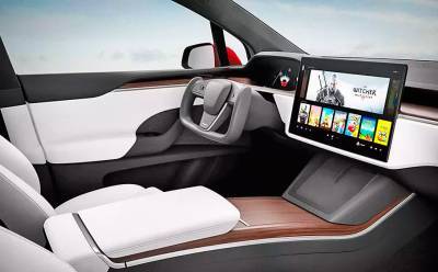 Илон Маск - Tesla Model S и X научили самостоятельно включать заднюю передачу - bin.ua