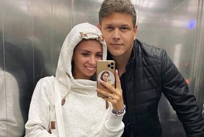 Максим Соколюк - Глава миграционной службы и его возлюбленная из Уханя уехали на Занзибар - kp.ua - Танзания - Ухань