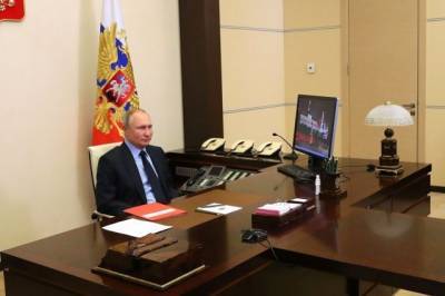 Владимир Путин - Путина смутило слово «элитарный» в названии лицея - aif.ru