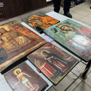 В Запорожье предотвратили контрабанду старинных икон в РФ. Фото - reporter-ua.com - Запорожье - Новости