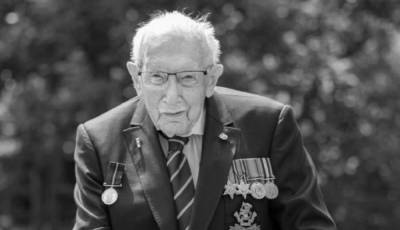 Томас Мур - В Британии от COVID-19 умер 100-летний ветеран, который собрал медикам 37 миллионов евро - 24tv.ua - Англия