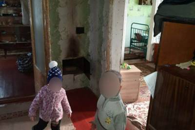 В холодном доме без присмотра и еды: На Харьковщине мать на сутки оставила двух маленьких детей - zik.ua - Харьков