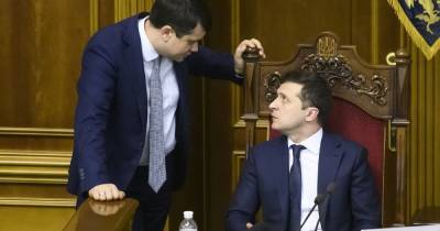 Дмитрий Разумков - "Не тень президента". Что хотел сказать украинцам Дмитрий Разумков своим "мотивационным видео" - focus.ua