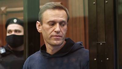 Алексей А.Навальный - Навальному заменили условный срок на 3,5 года колонии - dp.ru