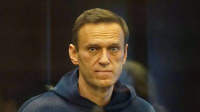 Алексей Навальный - Суд изменил приговор Навальному с условного на реальный - 5-tv.ru - Москва - Россия