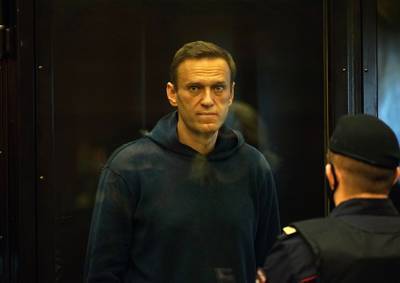 Алексей Навальный - Суд отправил Навального в колонию на 2,5 года - vinegret.cz - Москва
