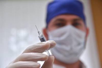 Роберто Сперанц - Италия скорректирует программу вакцинации против COVID-19 из-за сокращения поставок - pnp.ru