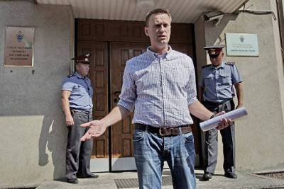 Алексей Навальный - Рубль немного замедлил рост после решения суда по Навальному - smartmoney.one - Москва