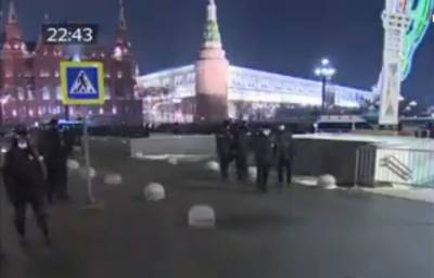В Москве народ вышел на улицы: силовики проводят жесткие задержания - real-vin.com - Москва