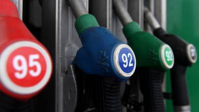Станислав Митрахович - Павел Баженов - В Независимом топливном союзе оценили перспективы цен на бензин - russian.rt.com