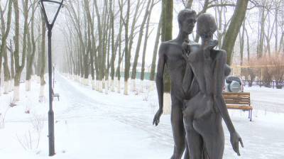 Конь Ярыж и обнажённые Адам и Ева. Какие воронежские скульптуры словили хайп до Алёнки - vestivrn.ru - Воронеж