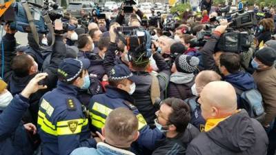 Ника Мелия - В Тбилиси 25 человек задержаны на акциях протеста - eadaily.com - Тбилиси