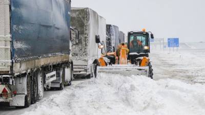 В МЧС подвели итоги снежного коллапса в Крыму - crimea.ria.ru - Крым - Симферополь - Керчь