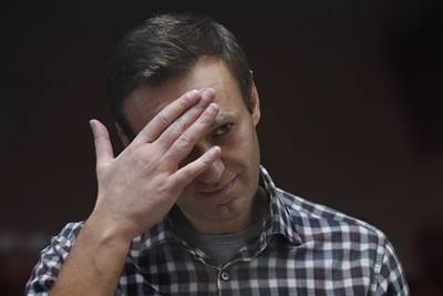 Алексей Навальный - Екатерина Фролова - Мосгорсуд признал законным замену условного срока на реальный Навальному - lenta.ru