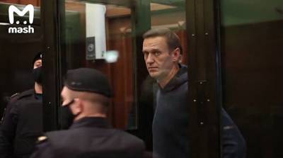 Алексей Навальный - Ив Роше - Суд признал законной отмену Навальному условного срока - nakanune.ru