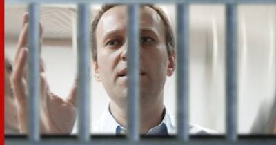 Алексей Навальный - Дмитрий Балашов - Суд признал законным решение о замене Навальному условного срока реальным - profile.ru