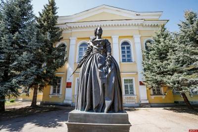 Гербовую печать украли в администрации Новоржева - mk-pskov.ru