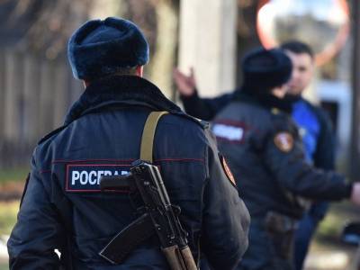 В Улан-Удэ взбесившийся росгвардеец пытался «скормить» официантке деньги - bloknot.ru - Улан-Удэ - респ.Бурятия