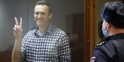 Алексей Навальный - Мосгорсуд признал законной замену Навальному условного срока реальным - nv.ua - Россия