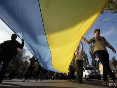 Владимир Зеленский - Более 40% украинцев считают, что нынешняя власть ничем не отличается от предыдущей – опрос - gordonua.com - Киев - Крым