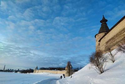 Мороз и солнце: Псковичи делятся в соцсетях фото красивых пейзажей - mk-pskov.ru - Пскова