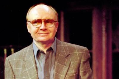 Сергей Женовач - Андрей Мягков - «Не обращался за помощью»: близкий друг Мягкова раскрыл размер его пенсии - radiokp.ru