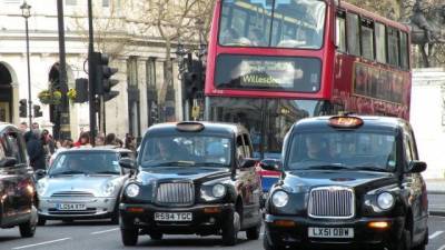 Британским автовладельцам заплатят в случае отказа от поездок на машине - delovoe.tv - Англия
