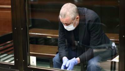 Михаил Ефремов - Алексей Мельников - Ефремова этапировали из СИЗО-5 Москвы обратно в белгородскую колонию - gazeta.ru - Москва - Белгородская обл.