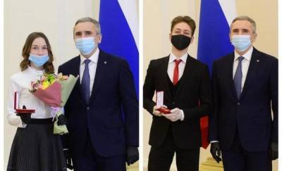 Александр Моор - Александр Моор наградил детей региона за мужественные поступки - news.megatyumen.ru - Тюменская обл.