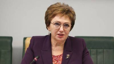 Елена Бибикова - Сенатор Бибикова не смогла назвать точный размер индексации пенсий в РФ с 1 апреля 2021 года - smartmoney.one - Россия