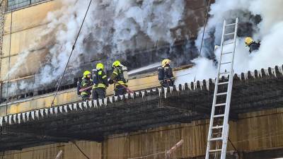 Пожар на складе в Царицыно локализован на площади 1,5 тыс. кв. м - iz.ru - Москва - район Царицыно