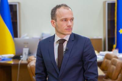Владимир Зеленский - Артем Сытник - Действительно ли Зеленский требовал уволить Сытника: откровенное интервью министра юстиции - 24tv.ua - Новости