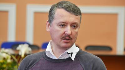 Владимир Путин - Александр Лукашенко - Виктор Мураховский - Игорь Стрелков - Мураховский высмеял прогноз Стрелкова о войне России с Украиной - newinform.com - Москва - Киев - Белоруссия - Минск