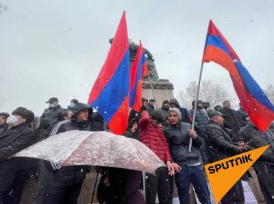 Никол Пашинян - Вазген Манукян - Пашиняна – в отставку: в Армении возобновили протесты против премьера – фото, видео - 24tv.ua - Тбилиси - Новости