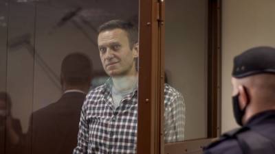 Алексей Навальный - Yves Rocher - Игнат Артеменко - 2,5 года тюрьмы: суд признал законным решение о замене Навальному условного срока на реальный - russian.rt.com - Москва