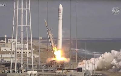 США запустили ракету Antares с грузом для МКС - korrespondent.net - США - Киев - штат Виргиния