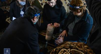 Соцработники навестили в Карабахе граждан, получивших инвалидность в ходе войны - ru.armeniasputnik.am