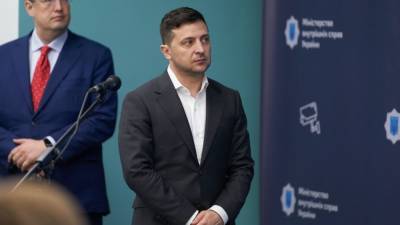 Виктор Медведчук - Ренат Кузьмин - Оксана Марченко - Сеть "Спортмастер" и 18 российских компаний попали под санкции на Украине - inforeactor.ru