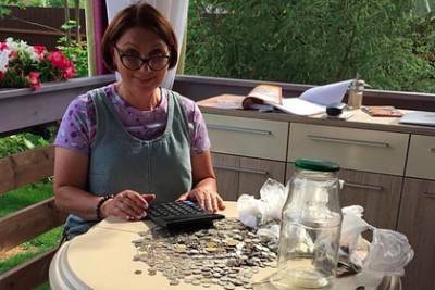 Роза Сябитова - Ведущая «Давай поженимся!» назвала четыре качества хорошей жены - lenta.ru
