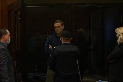 Алексей Навальный - Игнат Артеменко - Семья ветерана Артеменко недовольна решением суда по делу против Навального - znak.com